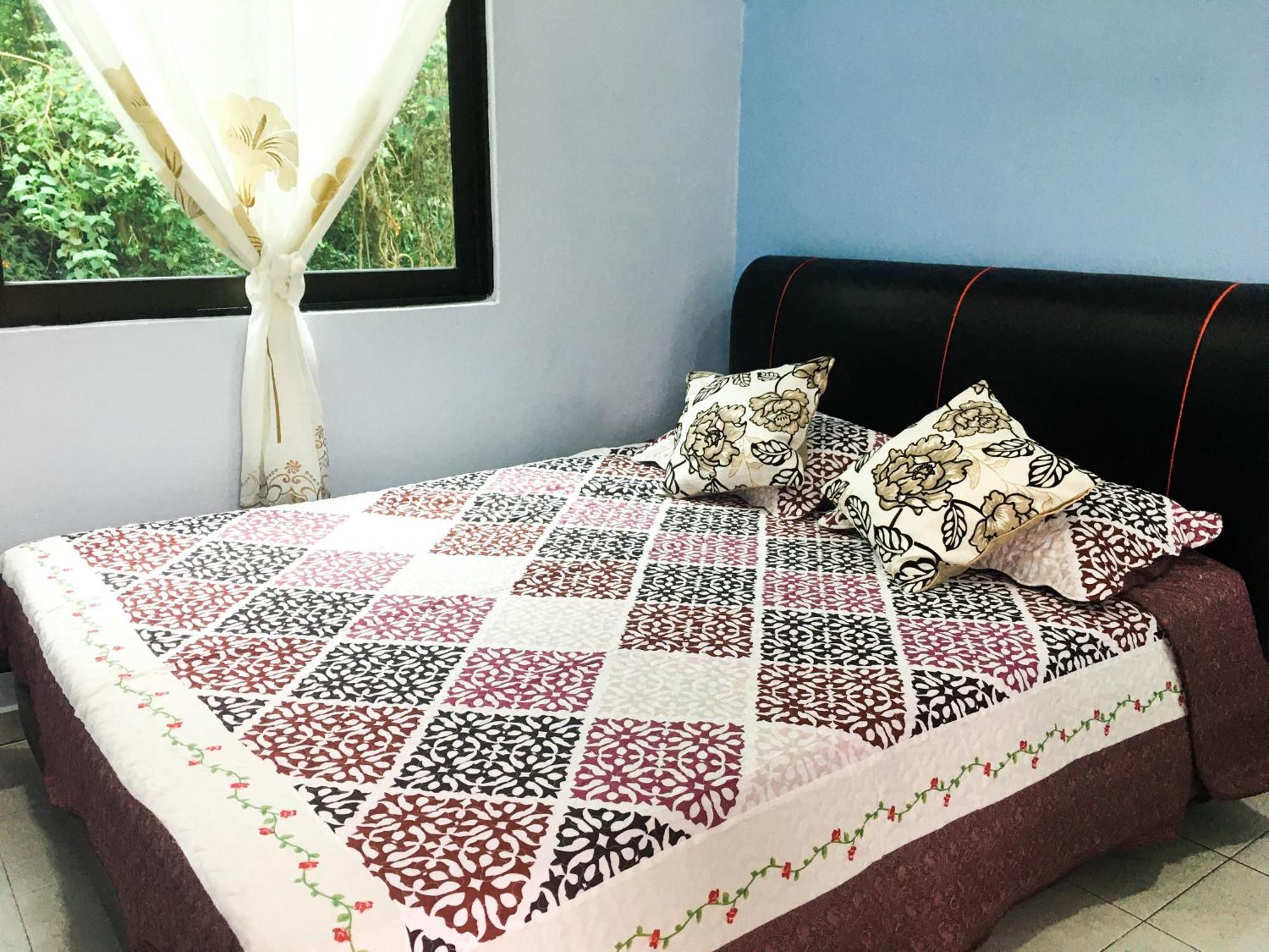Kapal Terbang Guest House Langkawi Pantai Cenang  Bilik gambar
