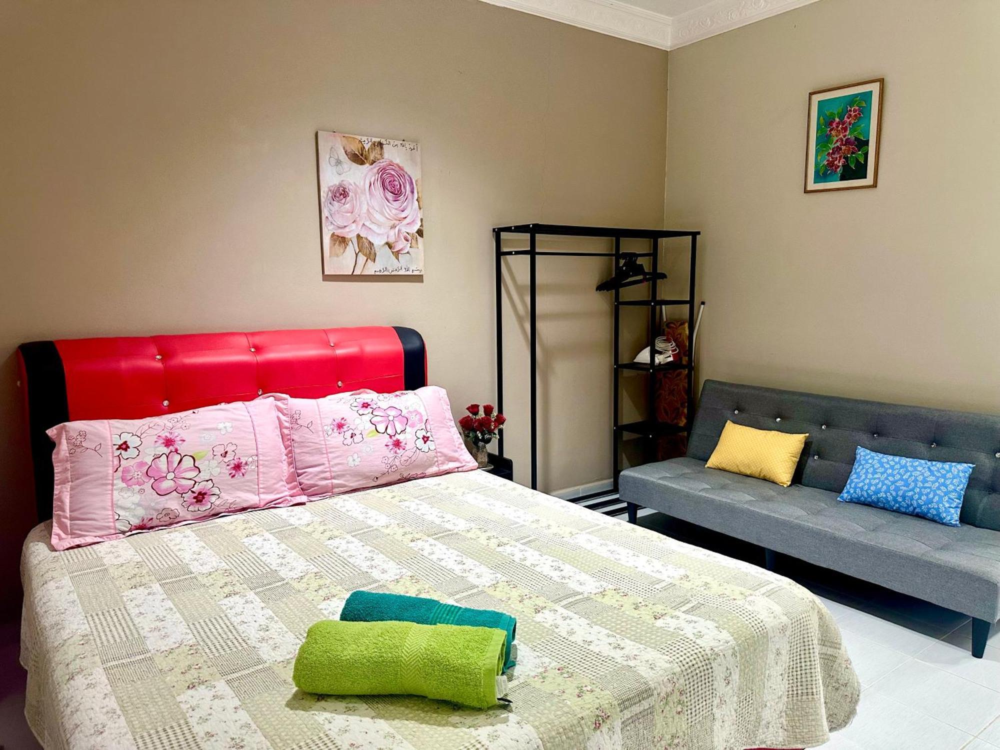 Kapal Terbang Guest House Langkawi Pantai Cenang  Bilik gambar